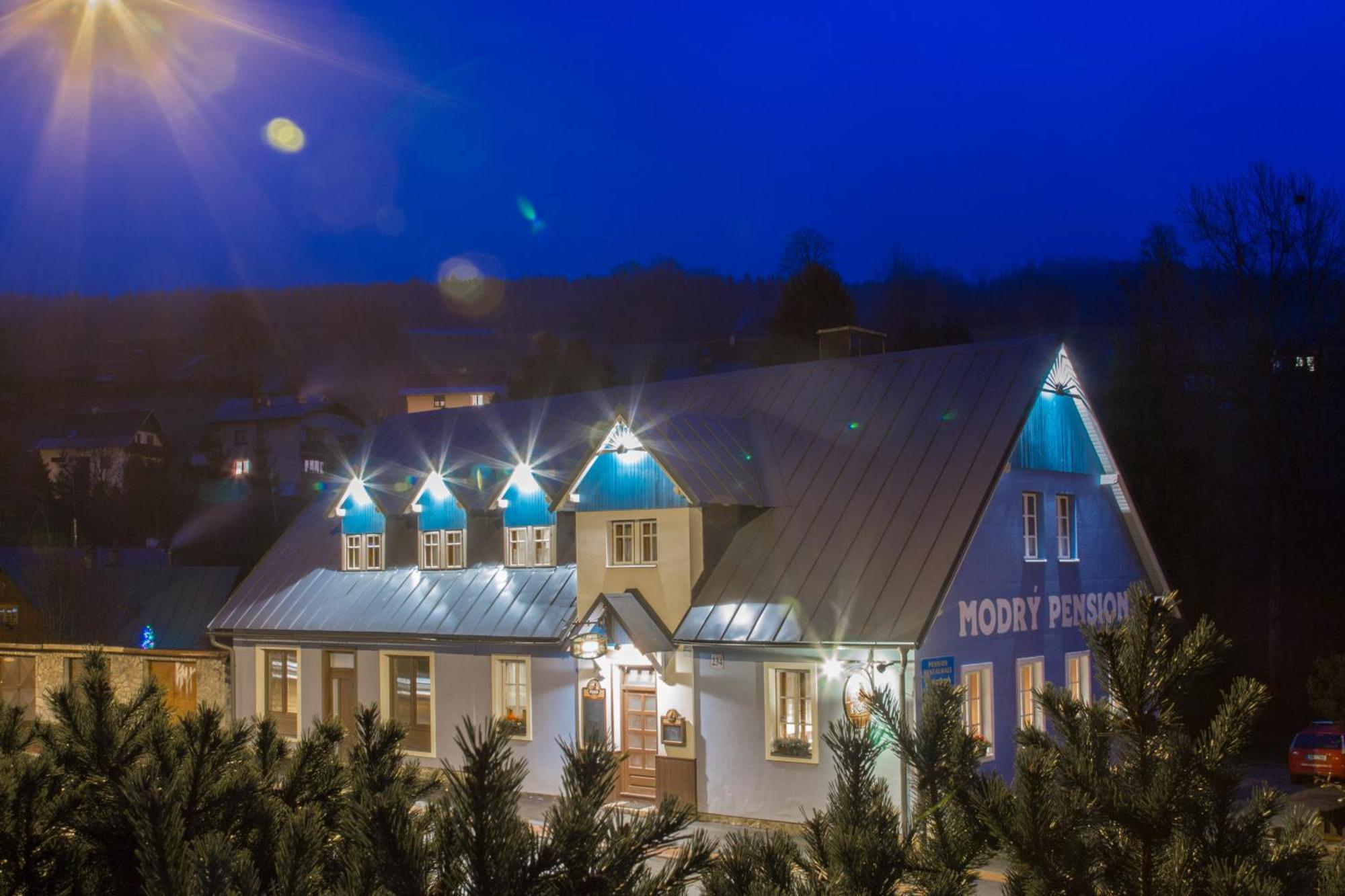 Modry Pension Rokytnice Рокицани Экстерьер фото