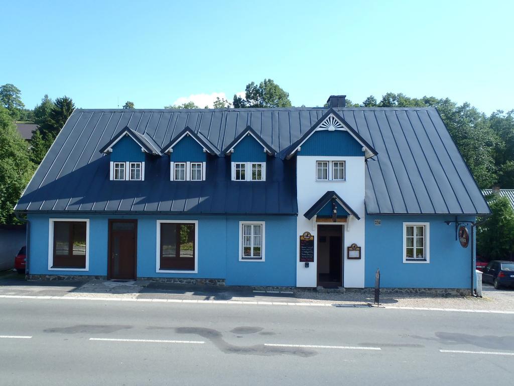Modry Pension Rokytnice Рокицани Экстерьер фото