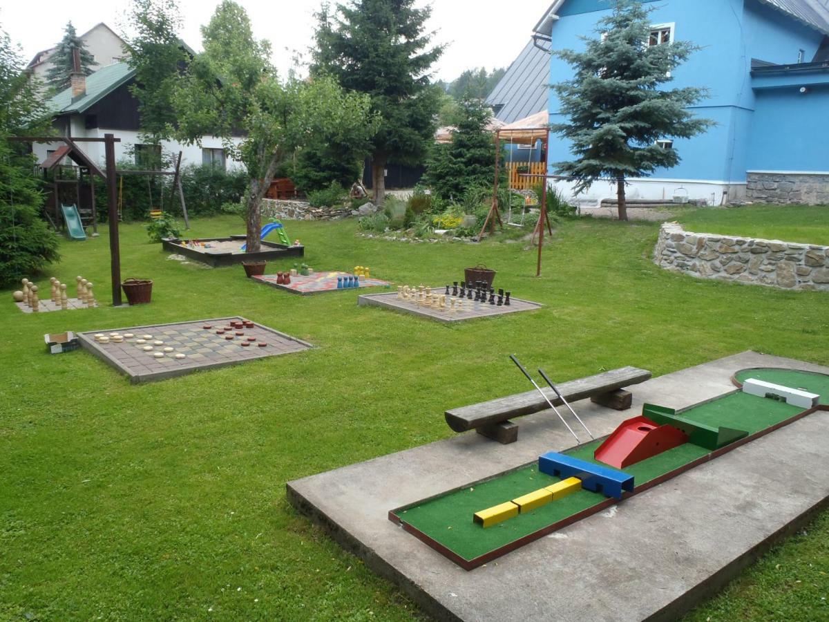 Modry Pension Rokytnice Рокицани Экстерьер фото